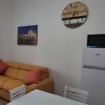 Bilocale Milano Con Park Privato